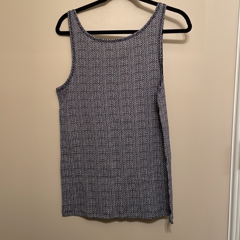 EUC LOFT women’s blue and white print tank XL - Picture 3 of 3
